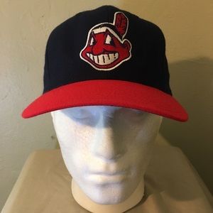 Cleveland Indians “CHIEF WAHOO” strapback hat NWOT